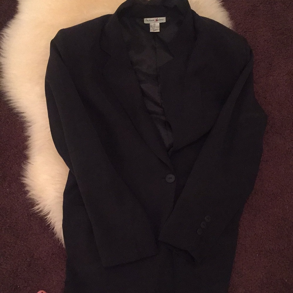 COPY - 3/$12 Vintage 100 percent silk blazer
